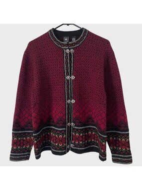 Vintage Skyr Fair Isle Clasp Wool Cardigan Sweater Size Small Nordic Cottagecore